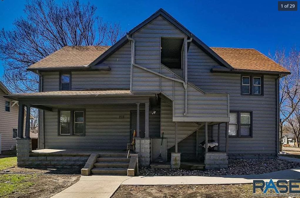 203 South Covell Avenue